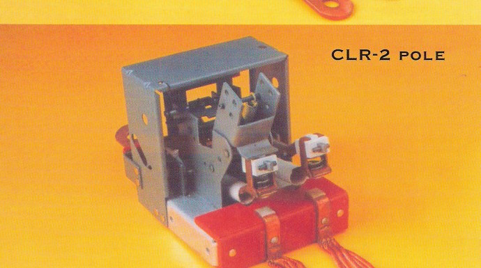 Interruptores termomagnéticos en alta y en baja 2SR425AC30PR